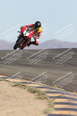 media/May-10-2025-Race Pace (Sat) [[db32fef2da]]/Vested/2-Turns 9 and 10 (810am)/